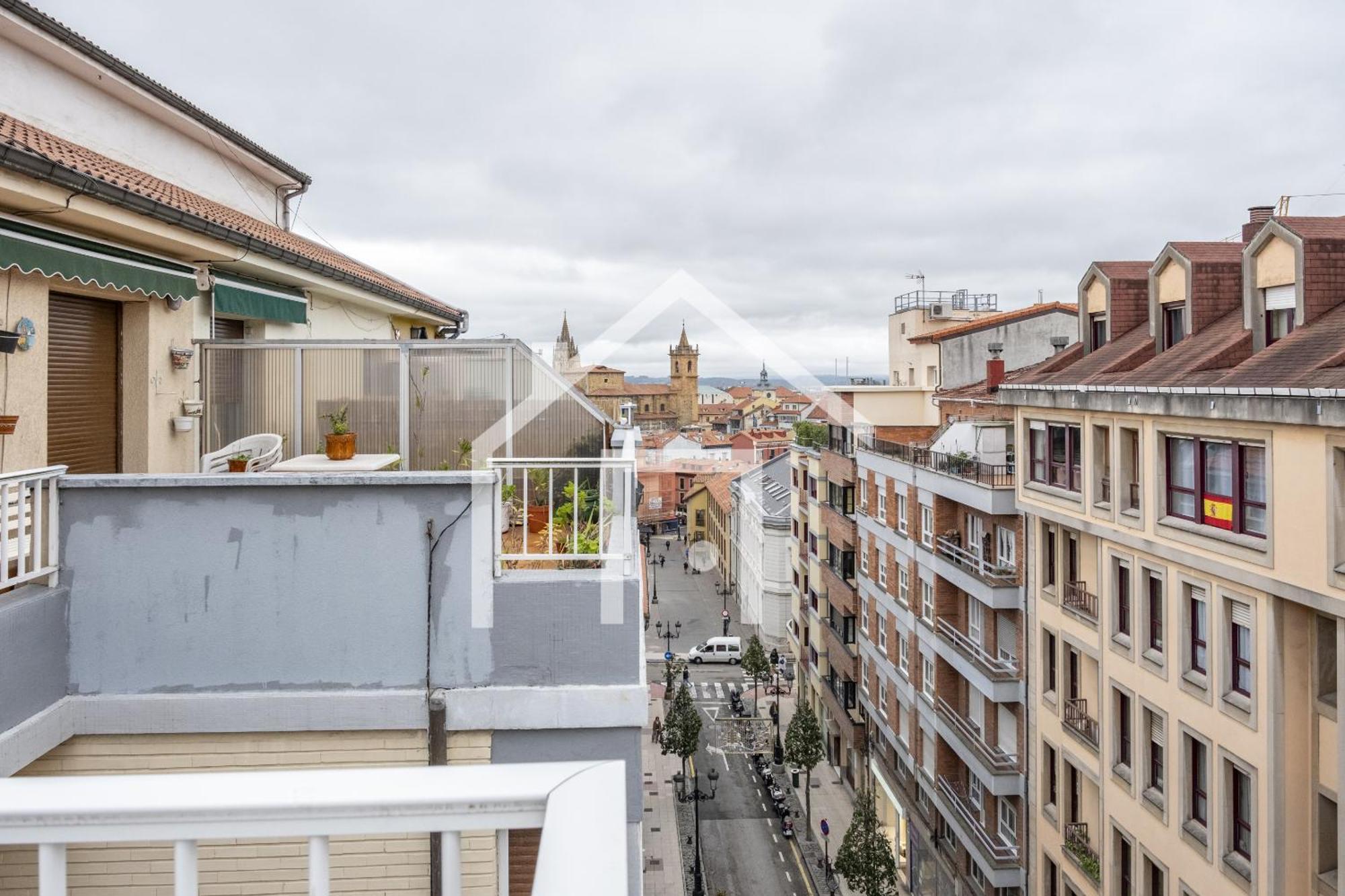 Апартаменты Atico Quintana II - Con Terraza, En El Centro Con Wifi Y Garaje Овьедо Экстерьер фото